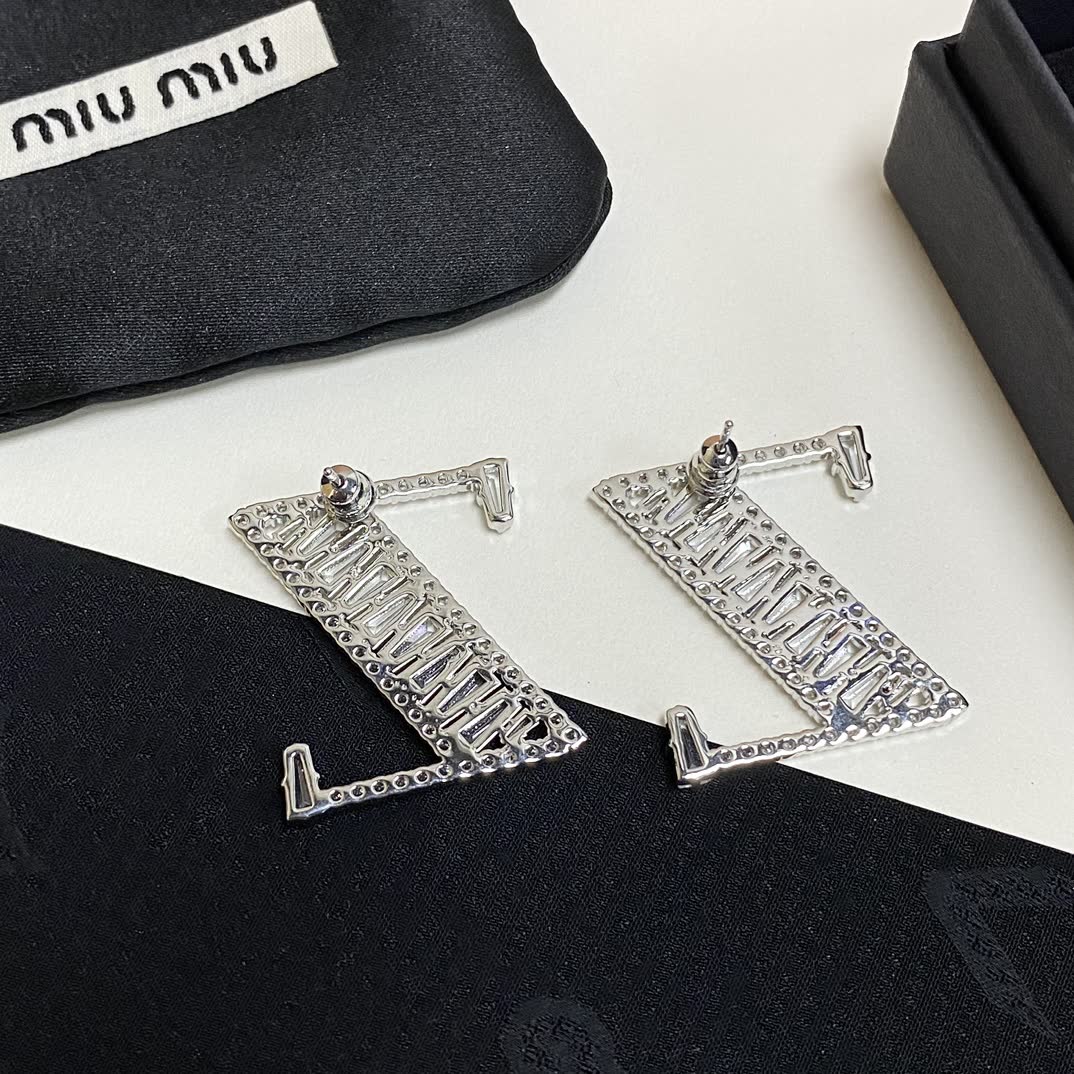 Miu Miu Z-shaped Earrings
